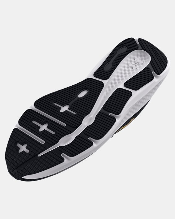 Men's UA Charged Pursuit 3 Running Shoes, Black, pdpMainDesktop image number 4